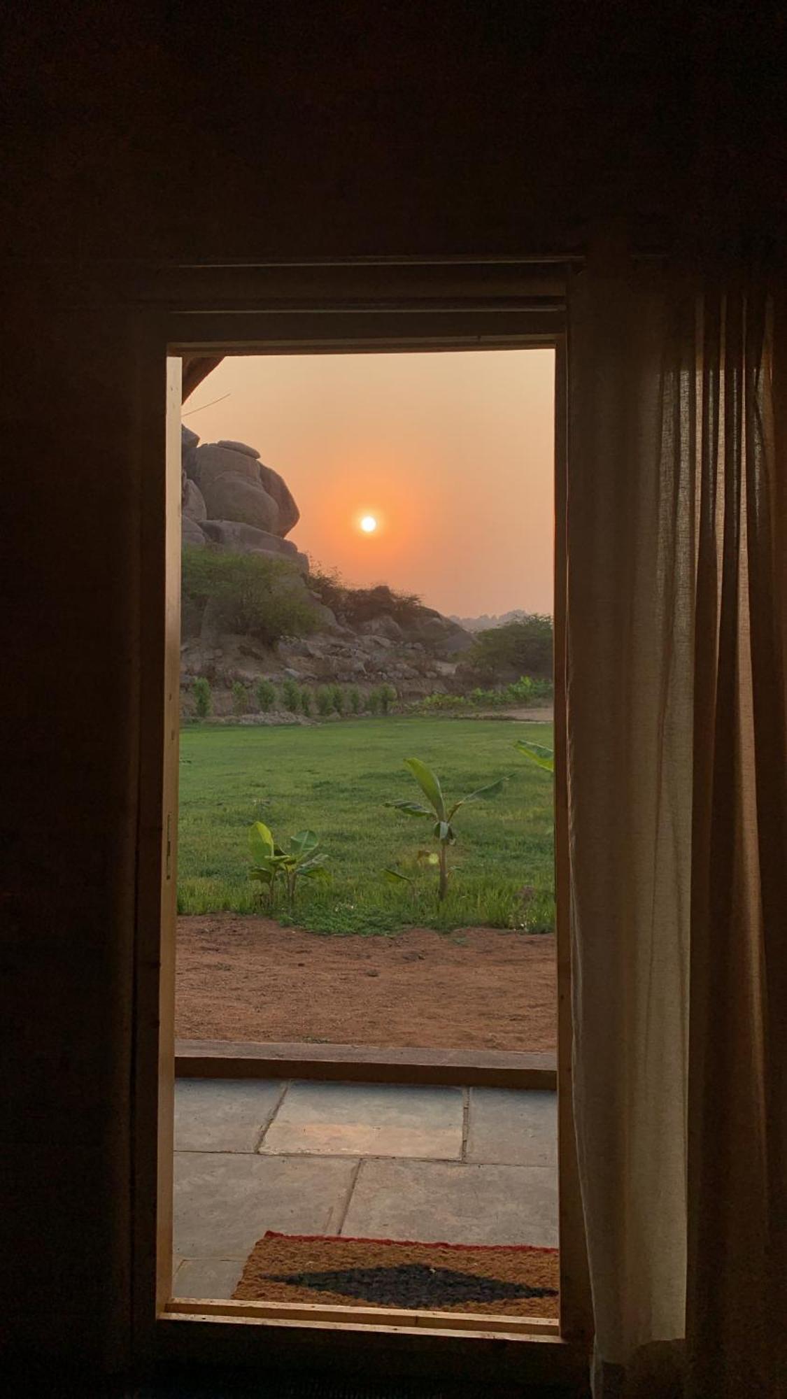 Tropical Hampi Hotel Exterior photo